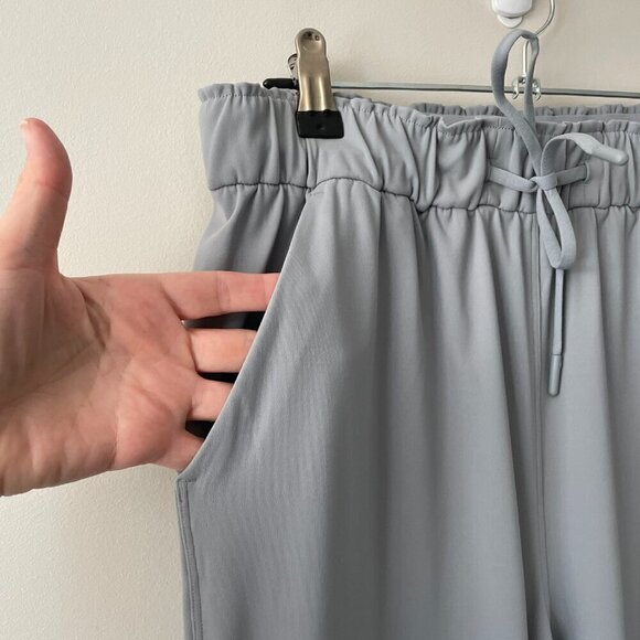 Lululemon 2021 Stretch 7/8 Length Pant 25" Tapered Leg Pants Rhino Grey 6 - Picture 4 of 9